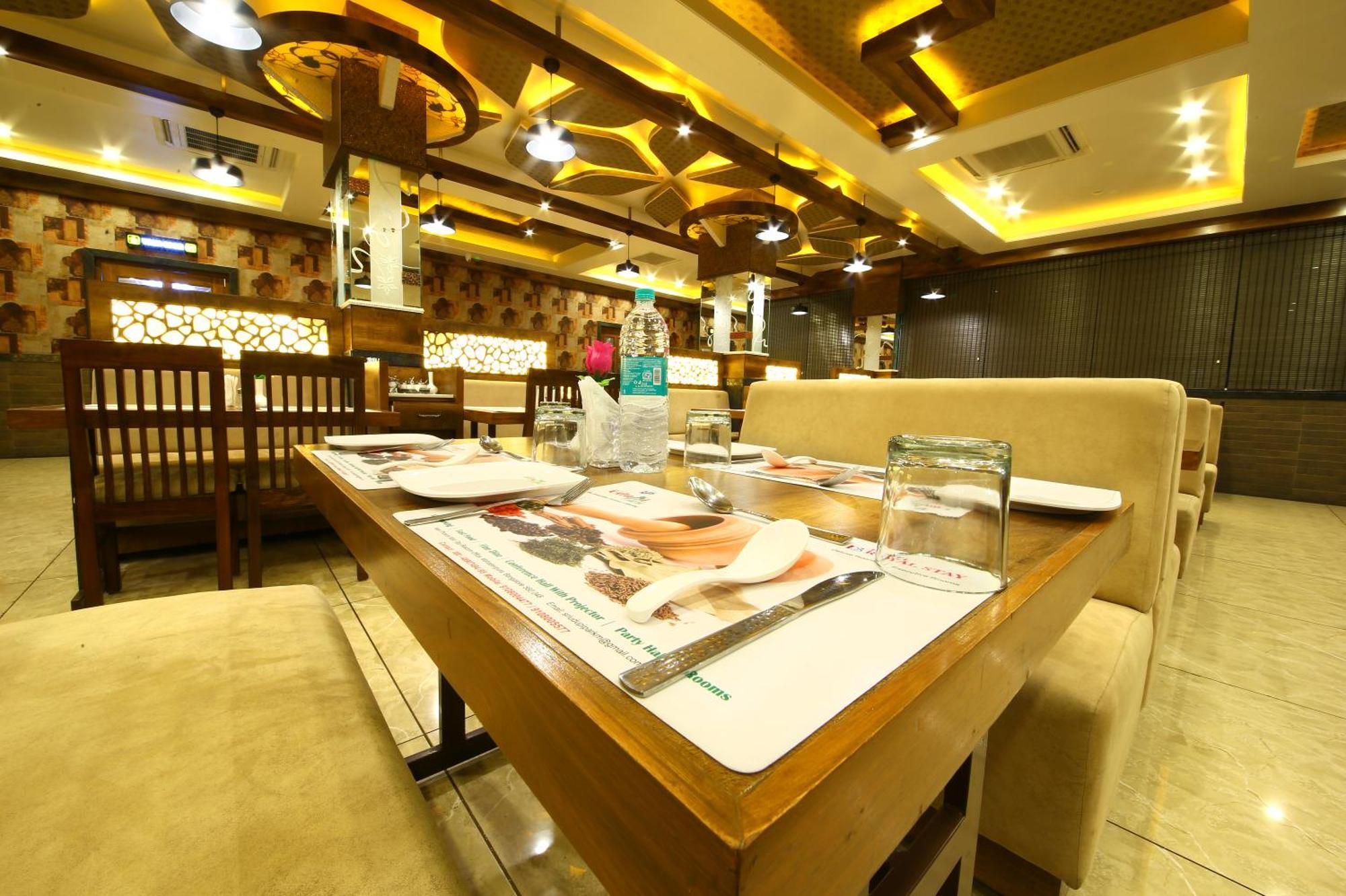 Royal Stay Bangalore Bagian luar foto